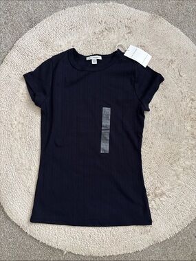 Ladies free assembly cotton top